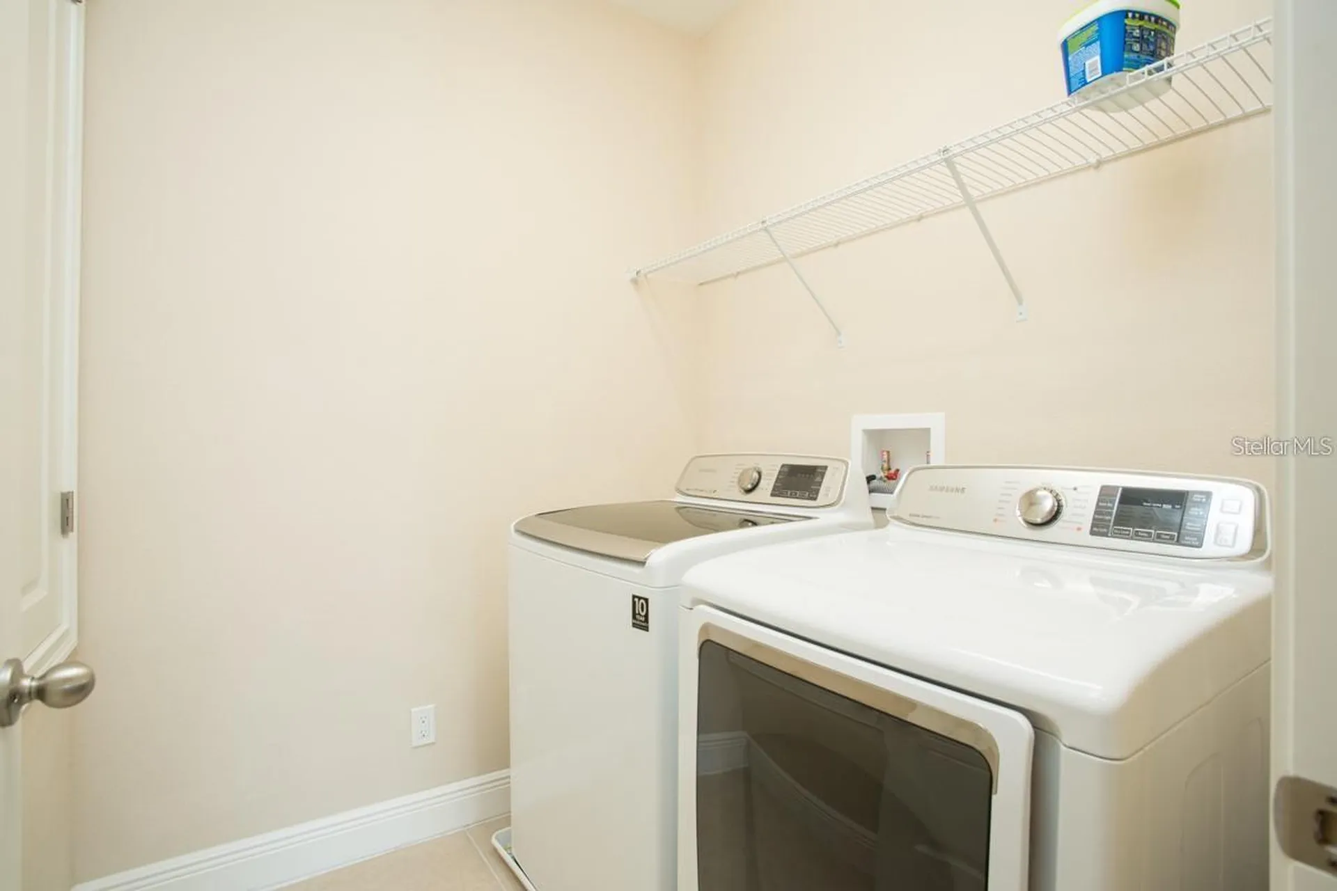 8543 Pinter Street Orlando FL 32827
