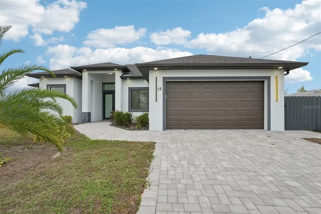 12 SE 17th Avenue Cape Coral FL 33990