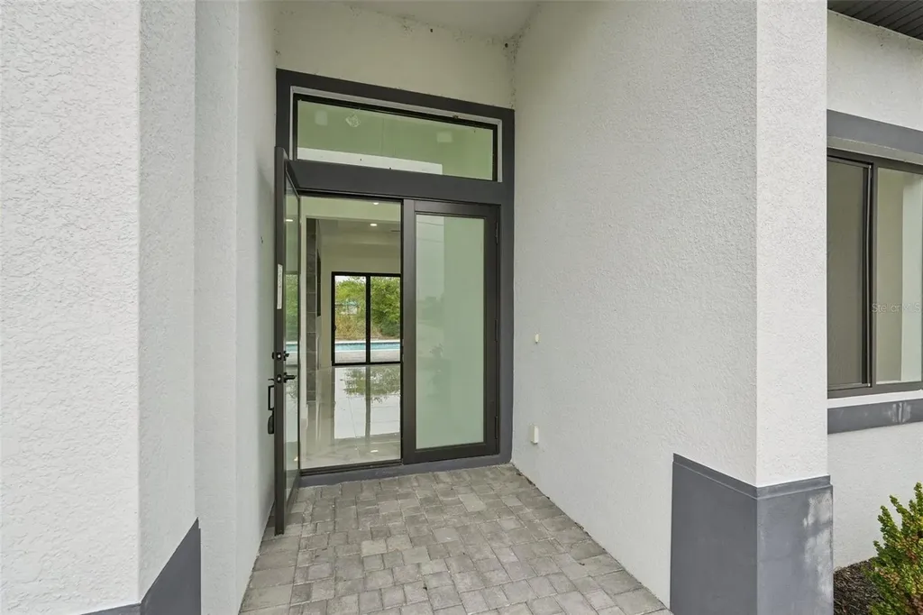12 SE 17th Avenue Cape Coral FL 33990