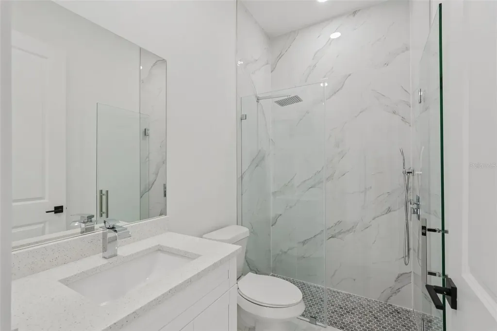 12 SE 17th Avenue Cape Coral FL 33990