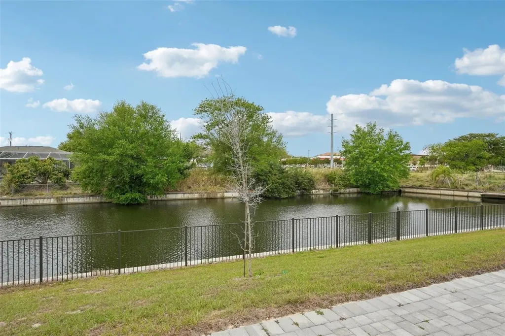 12 SE 17th Avenue Cape Coral FL 33990