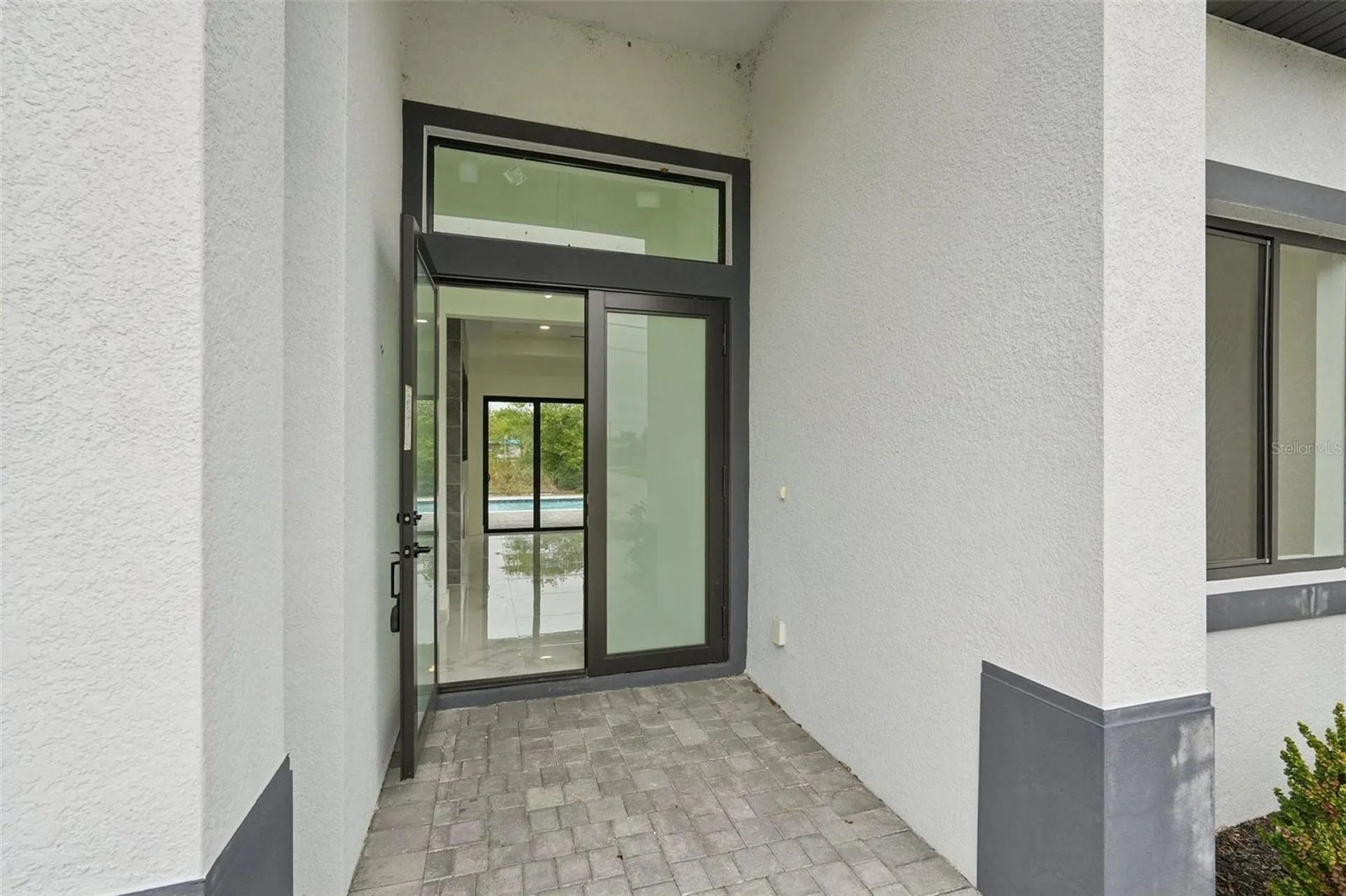 12 SE 17th Avenue Cape Coral FL 33990