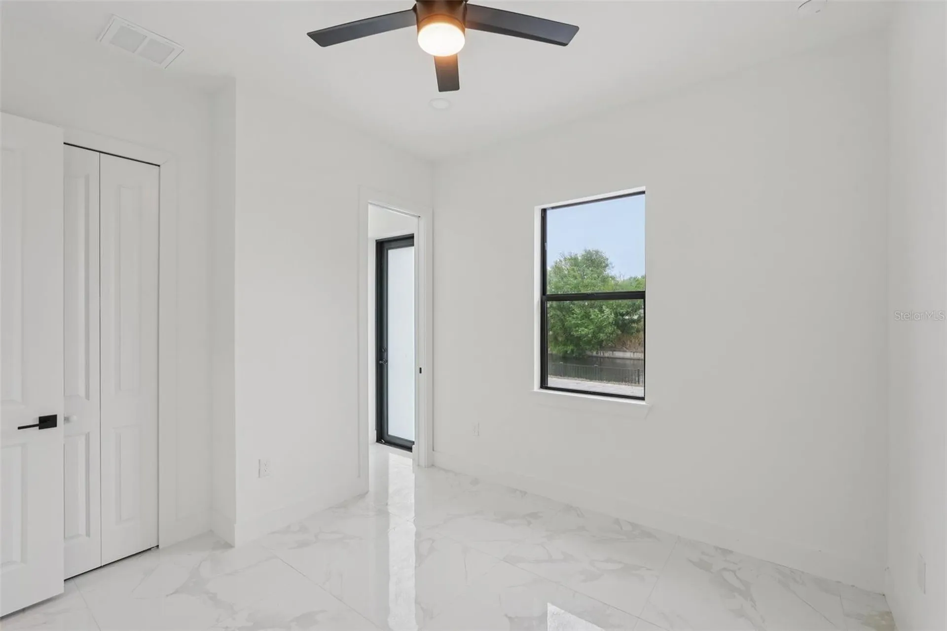 12 SE 17th Avenue Cape Coral FL 33990