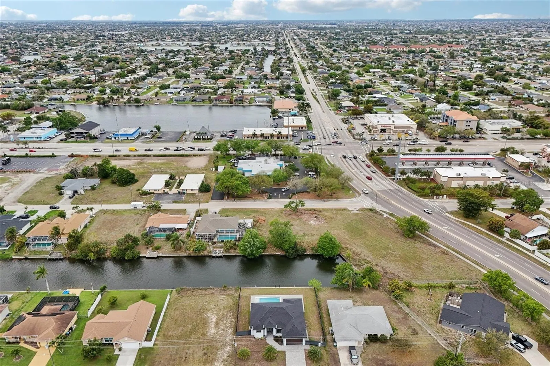 12 SE 17th Avenue Cape Coral FL 33990