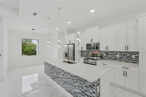 12 SE 17th Avenue Cape Coral FL 33990
