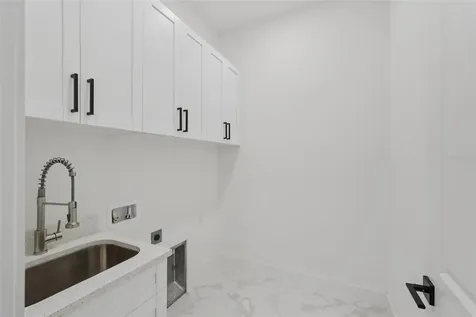 12 SE 17th Avenue Cape Coral FL 33990
