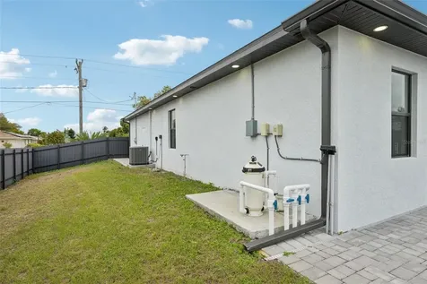 12 SE 17th Avenue Cape Coral FL 33990
