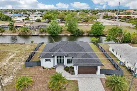 12 SE 17th Avenue Cape Coral FL 33990