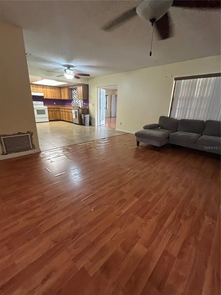 3005 Wedge Court Orlando FL 32817
