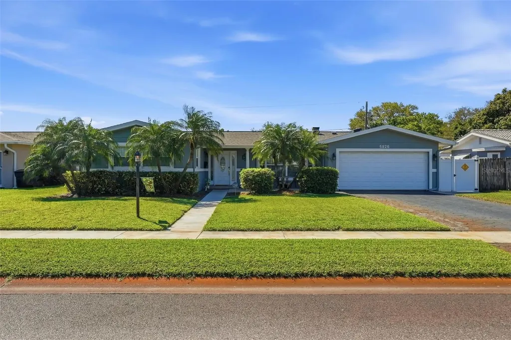 5826 27th Terrace N St Petersburg FL 33710