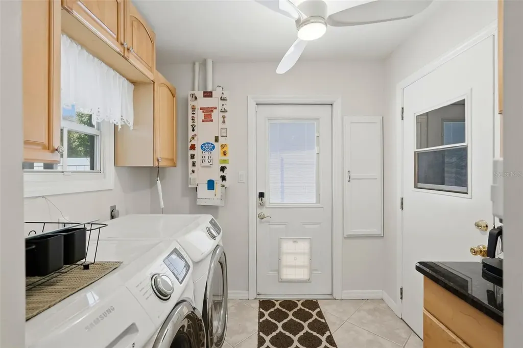 5826 27th Terrace N St Petersburg FL 33710
