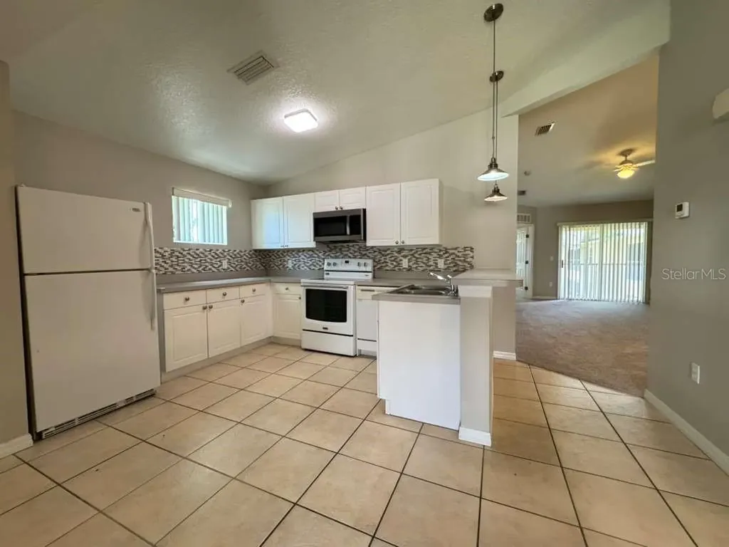 2866 Club Cortile Circle Kissimmee FL 34746