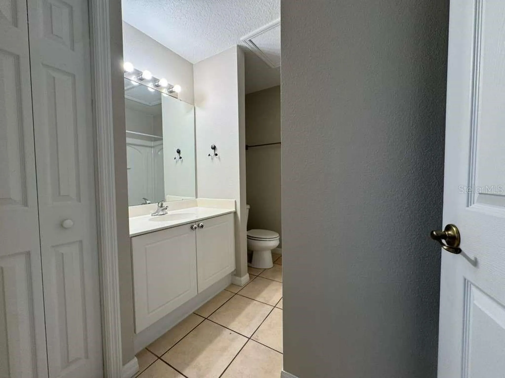 2866 Club Cortile Circle Kissimmee FL 34746