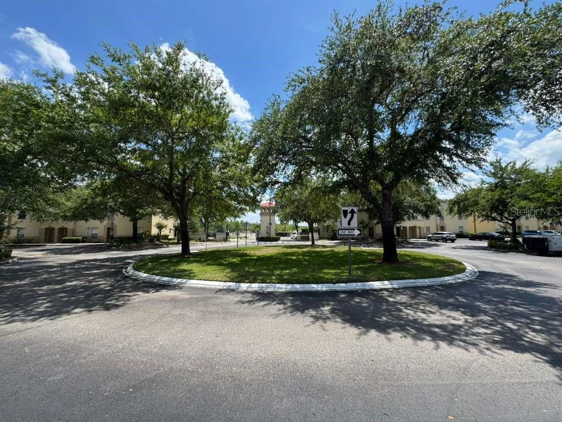 2866 Club Cortile Circle Kissimmee FL 34746