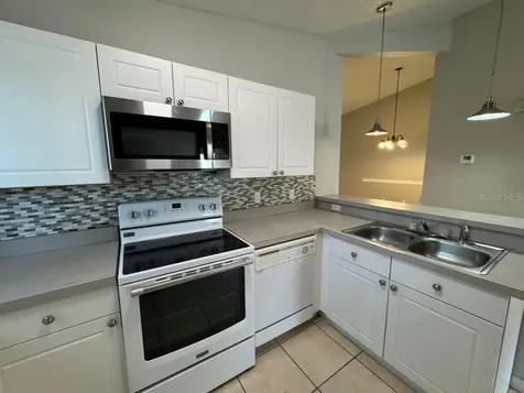 2866 Club Cortile Circle Kissimmee FL 34746