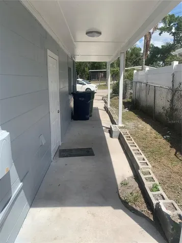 3715 E Idlewild Avenue Tampa FL 33610