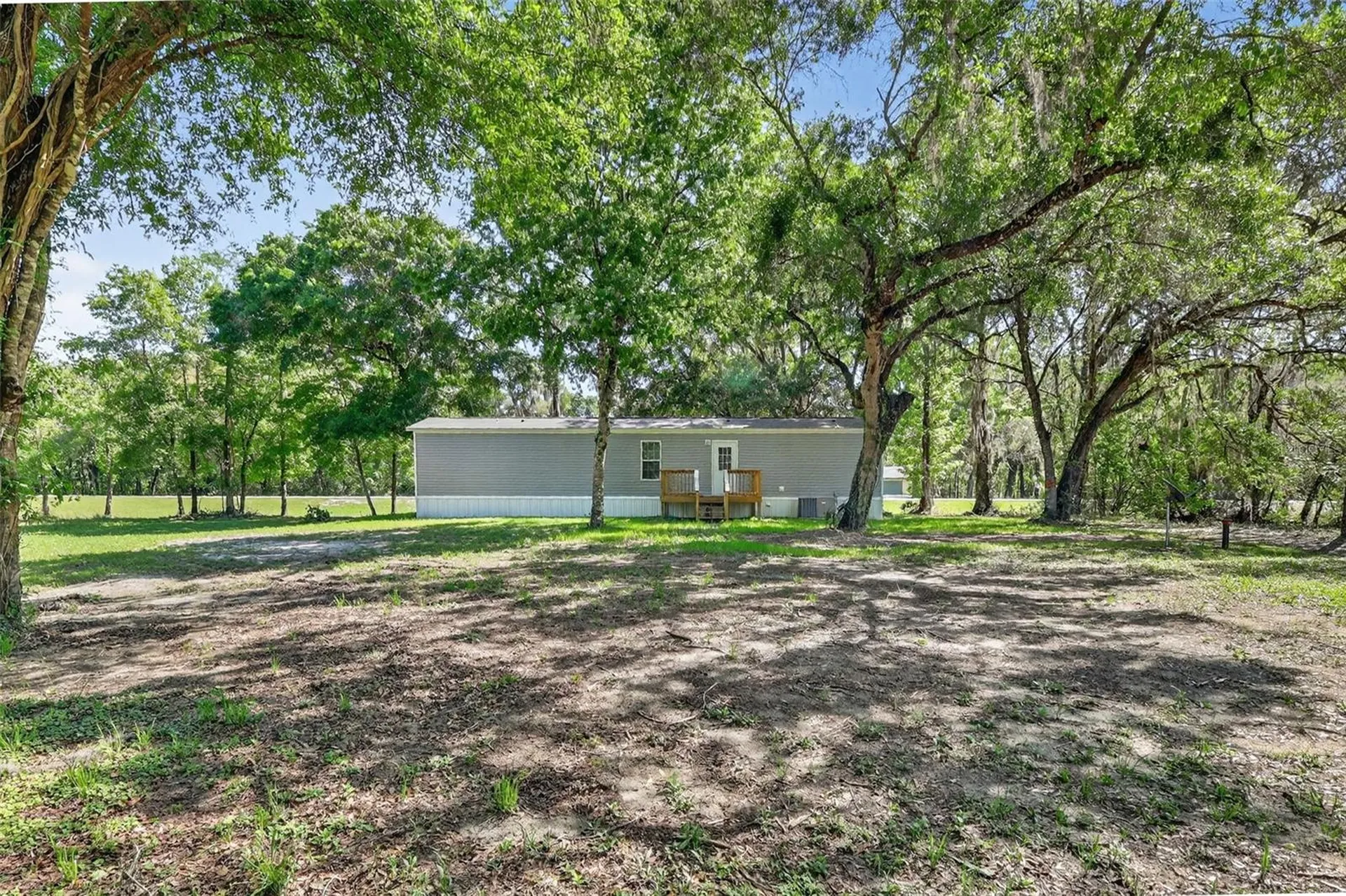 4152 C 575 Bushnell FL 33513