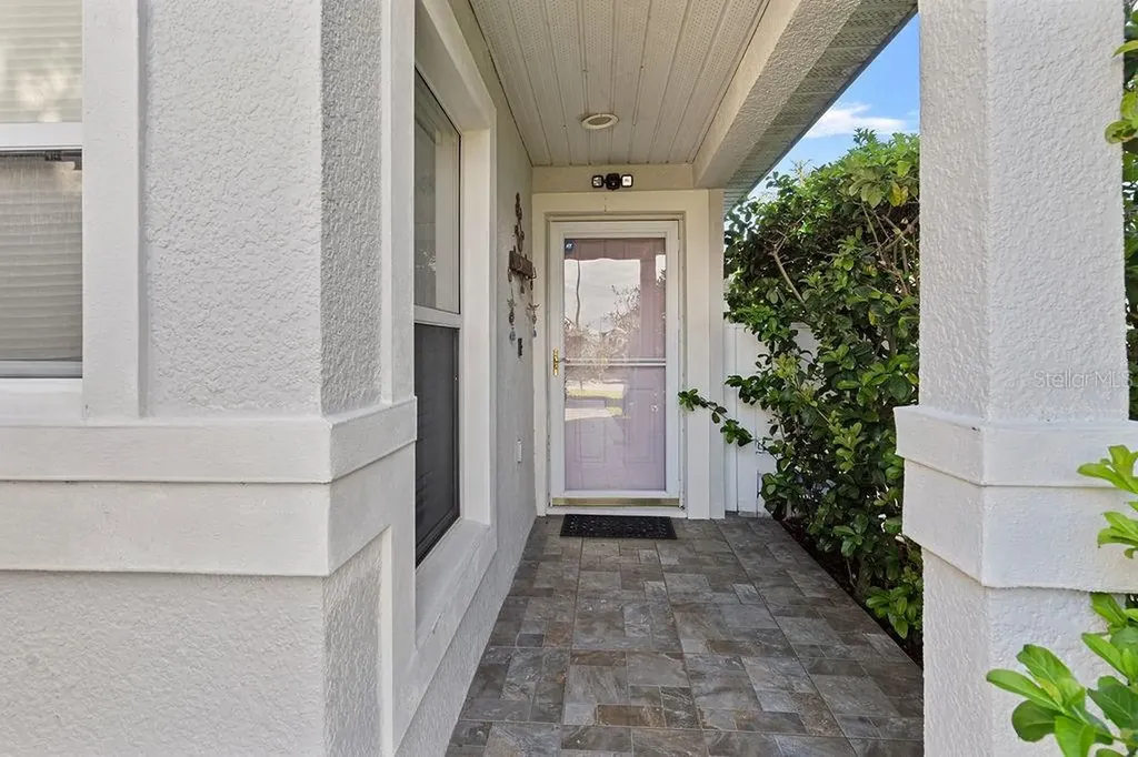 225 Rona Lane Davenport FL 33897