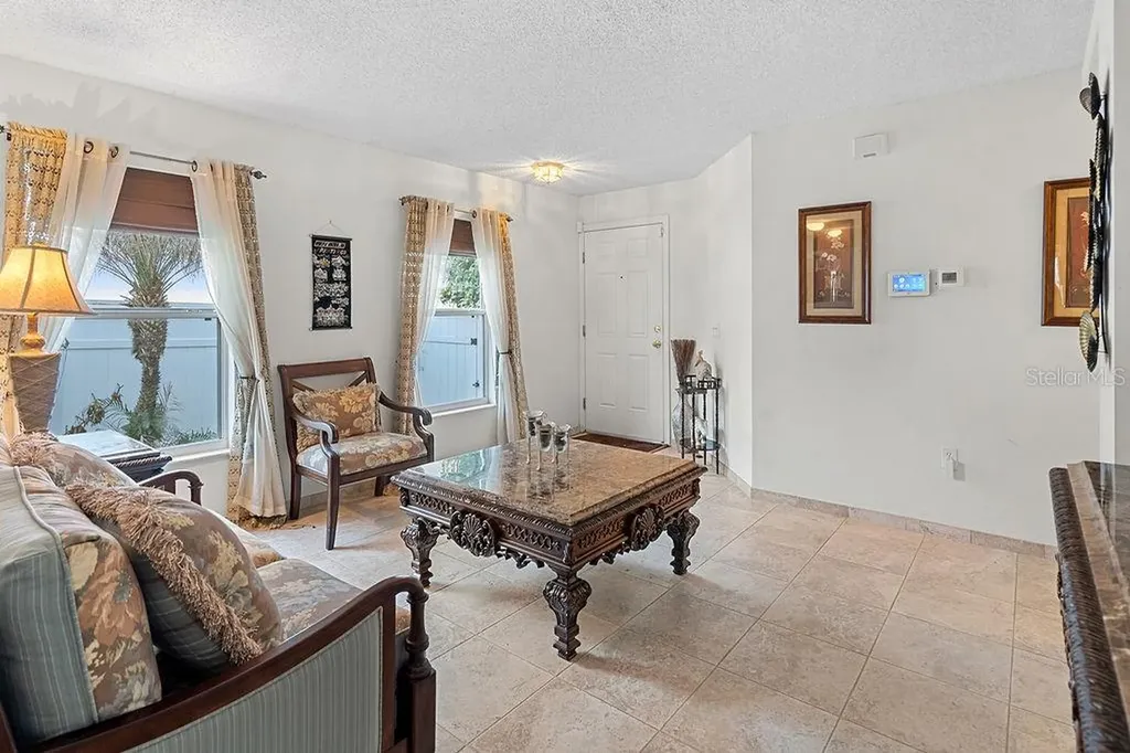 225 Rona Lane Davenport FL 33897