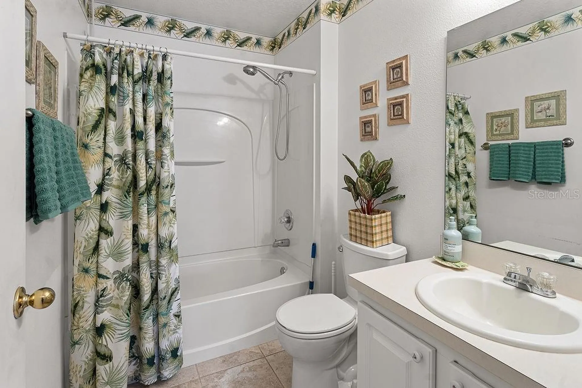 225 Rona Lane Davenport FL 33897