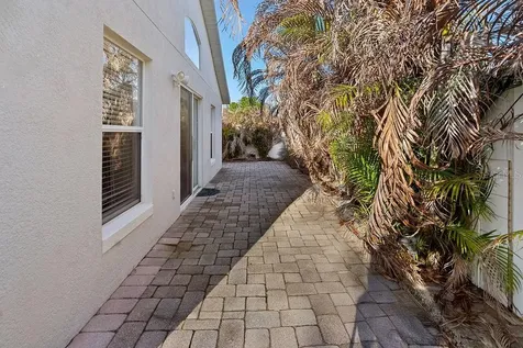 225 Rona Lane Davenport FL 33897