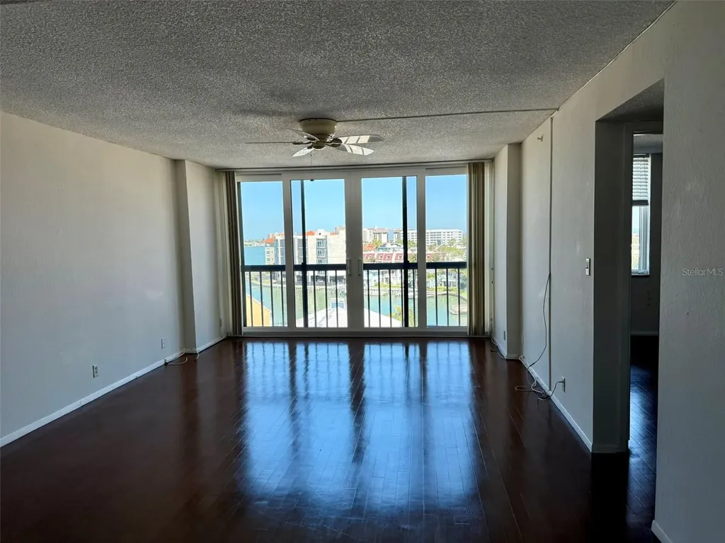 255 Dolphin Point Clearwater Beach FL 33767
