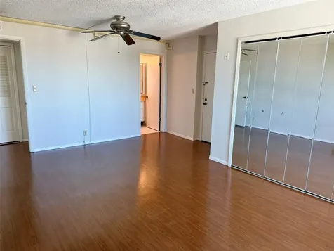 255 Dolphin Point Clearwater Beach FL 33767