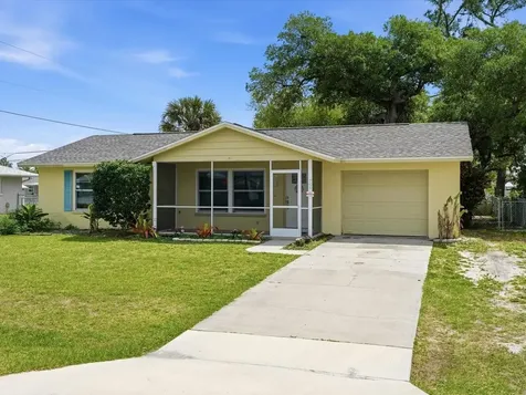 755 Hartford Drive NW Port Charlotte FL 33952