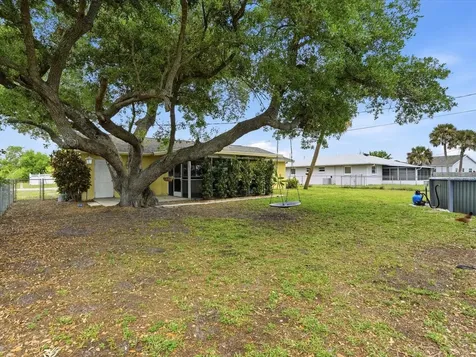 755 Hartford Drive NW Port Charlotte FL 33952