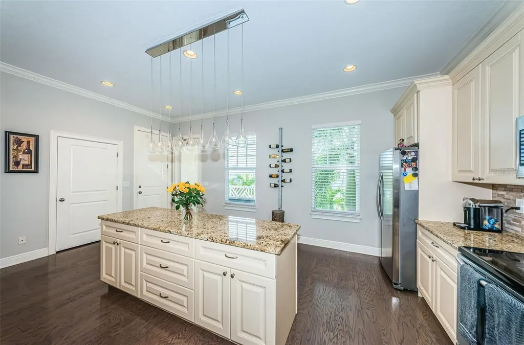 7004 Grevilla Avenue S South Pasadena FL 33707