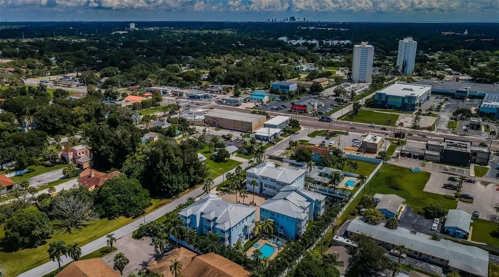 7004 Grevilla Avenue S South Pasadena FL 33707