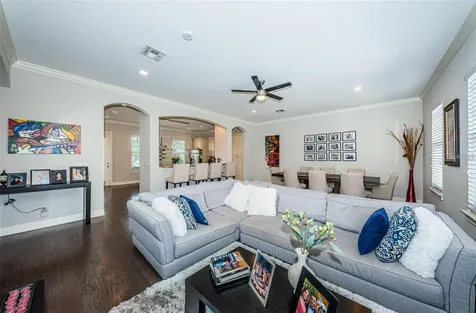 7004 Grevilla Avenue S South Pasadena FL 33707