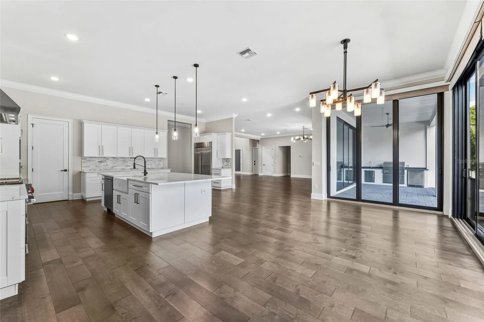 481 W Davis Boulevard Tampa FL 33606