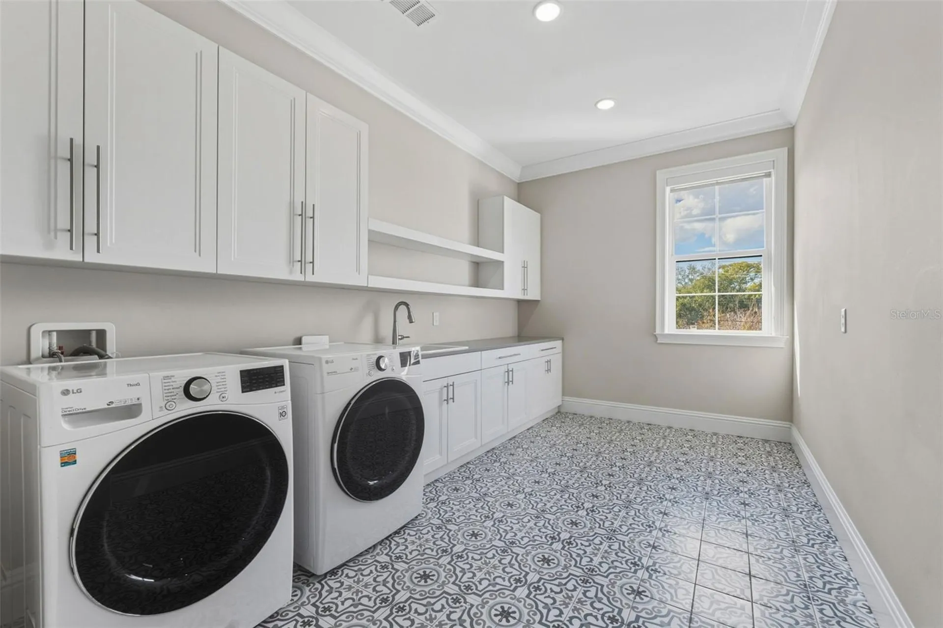 481 W Davis Boulevard Tampa FL 33606