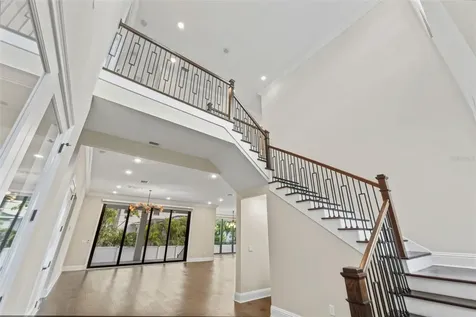 481 W Davis Boulevard Tampa FL 33606