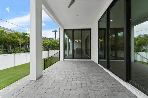 481 W Davis Boulevard Tampa FL 33606