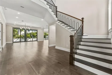 481 W Davis Boulevard Tampa FL 33606