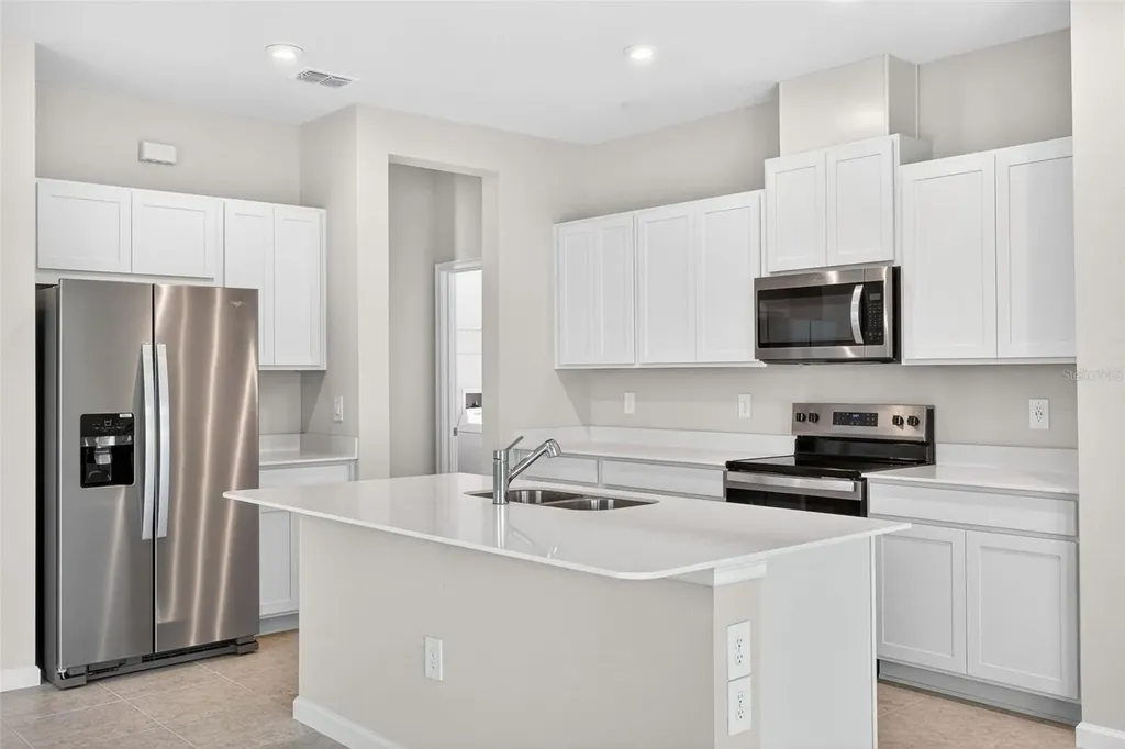 5647 Skylight Way Palmetto FL 34221