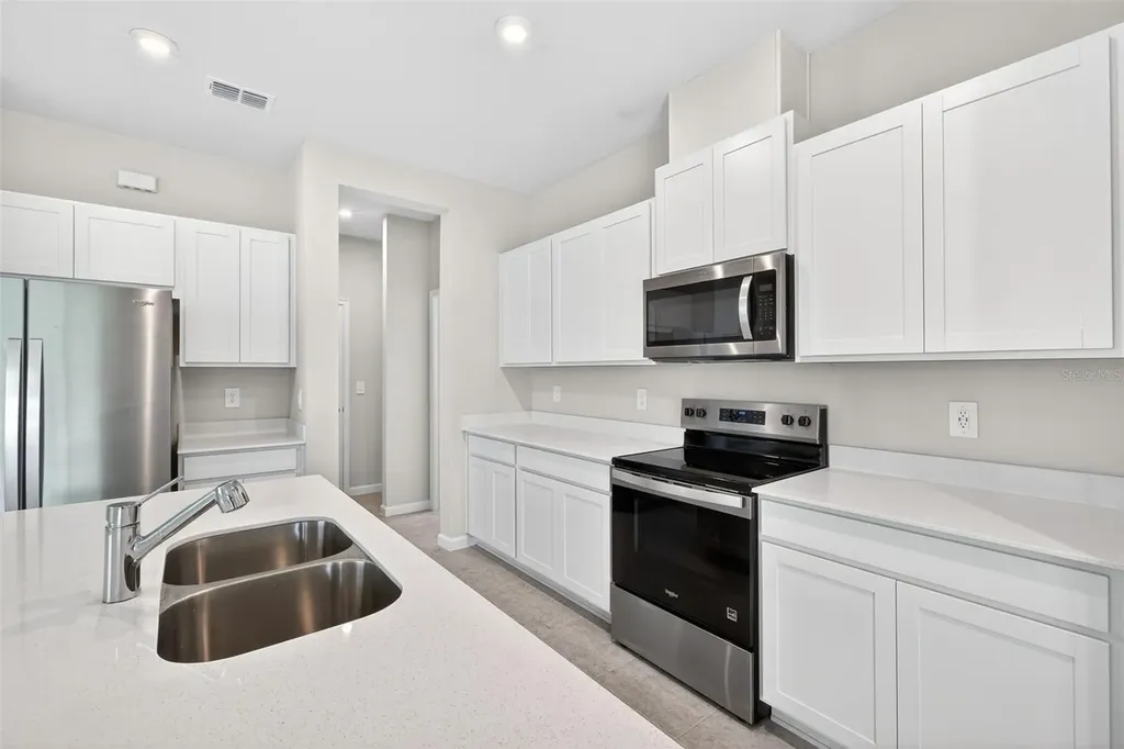 5647 Skylight Way Palmetto FL 34221