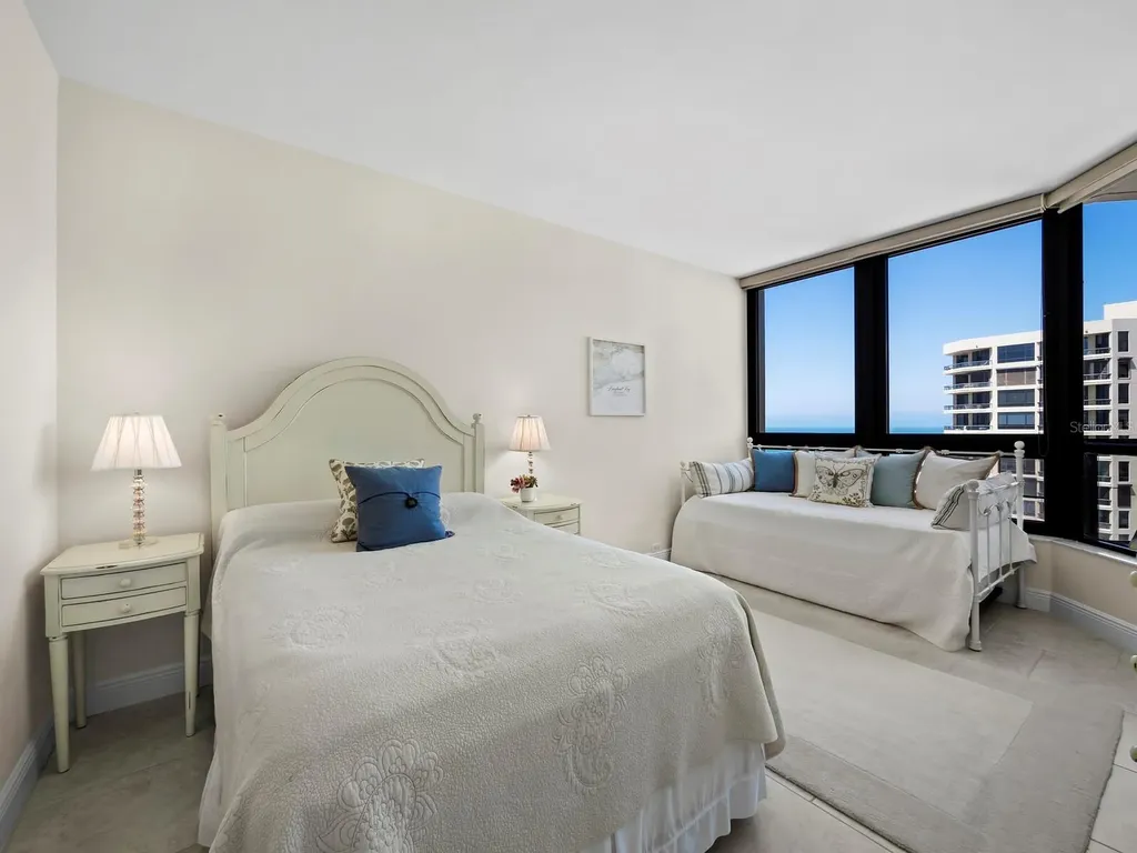1211 Gulf Of Mexico Drive Longboat Key FL 34228