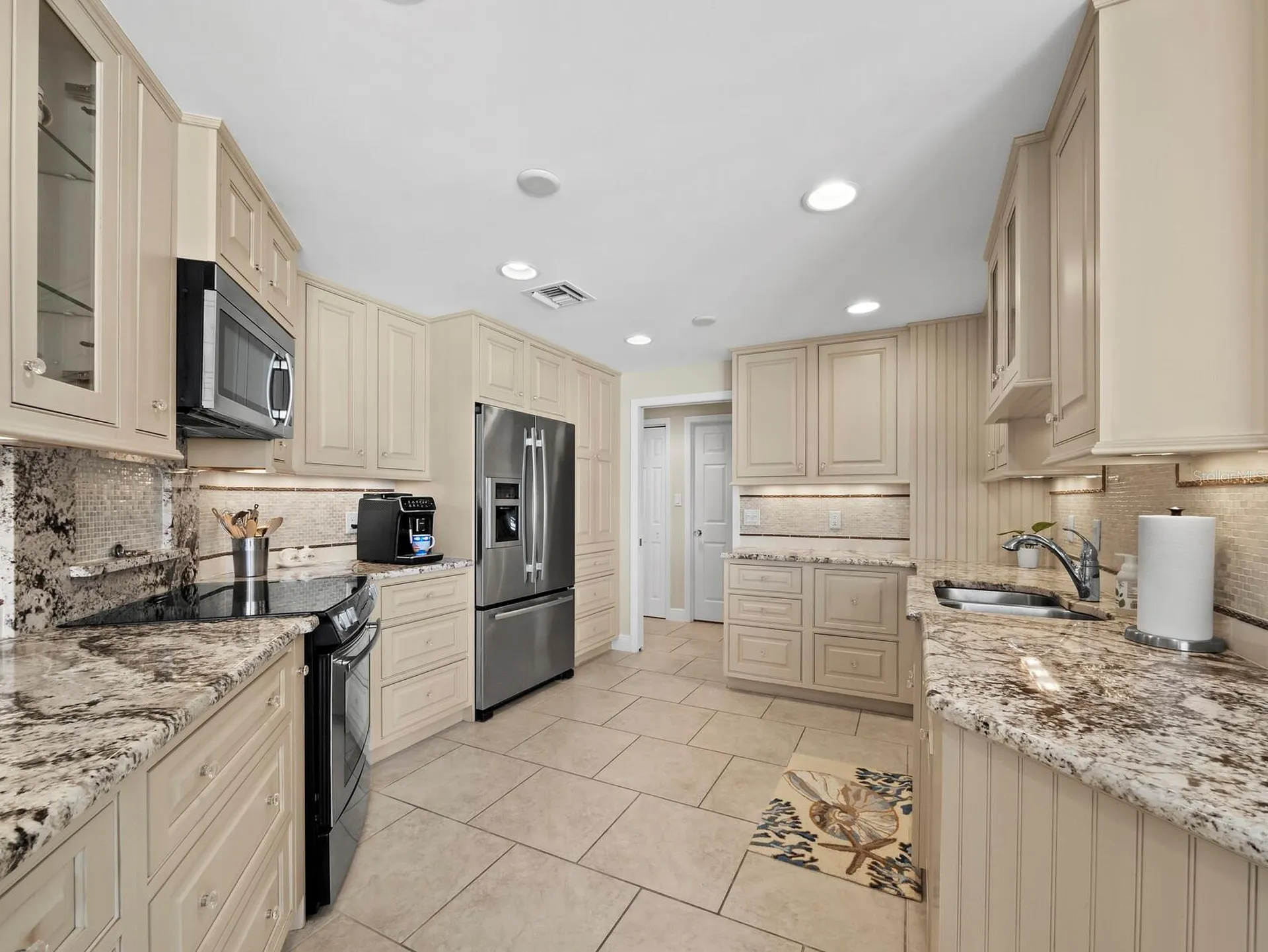 1211 Gulf Of Mexico Drive Longboat Key FL 34228