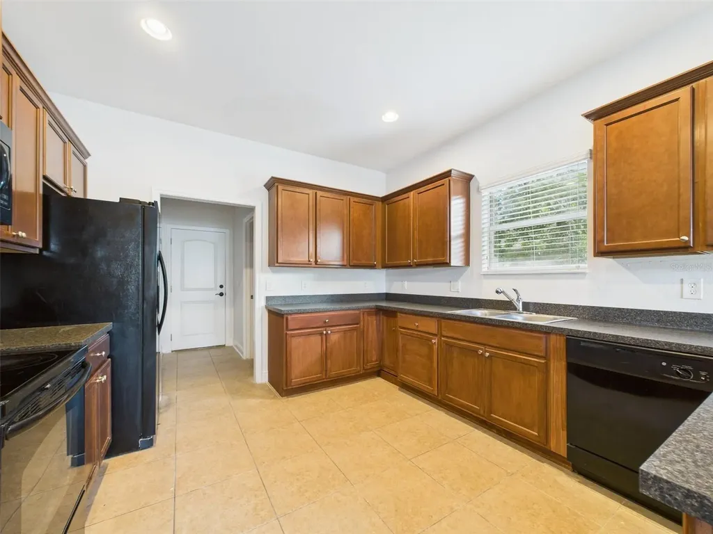 14211 Edinburgh Moor Drive Wimauma FL 33598