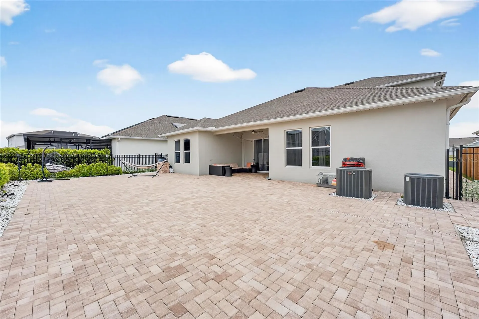 19076 Planetree Street Orlando FL 32827