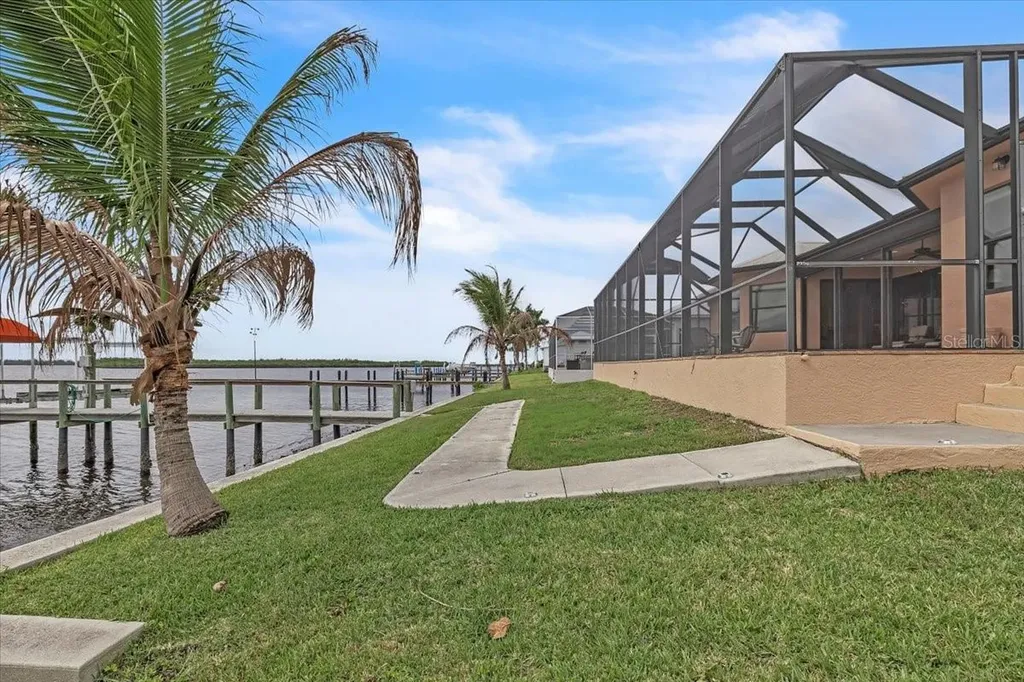 3766 Peace River Drive Punta Gorda FL 33983