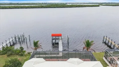 3766 Peace River Drive Punta Gorda FL 33983