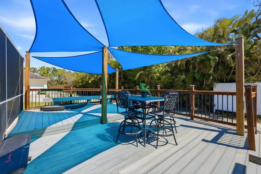 1711 Bayshore Drive Englewood FL 34223