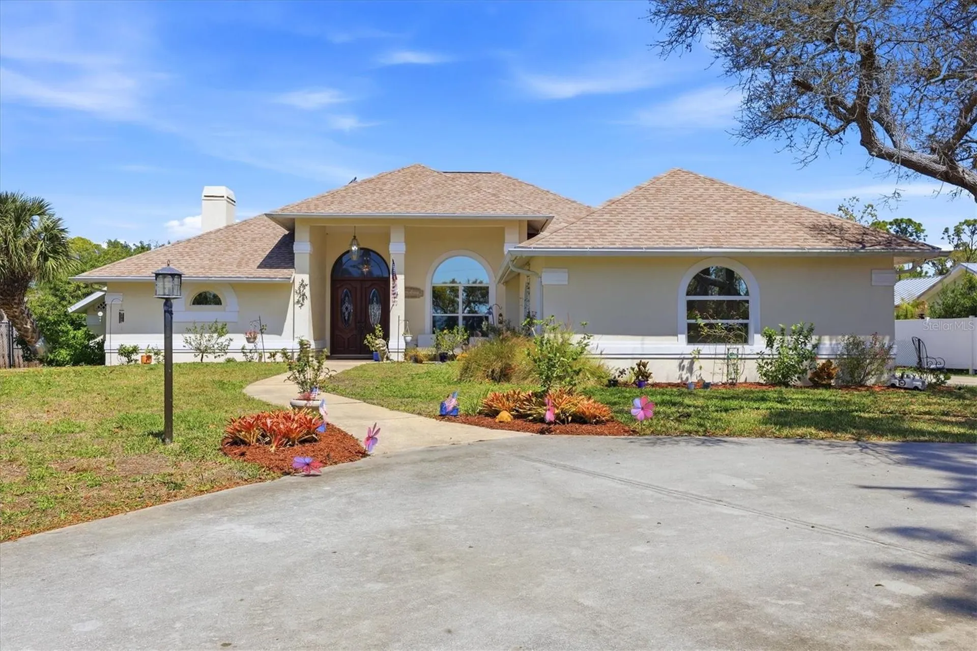 1711 Bayshore Drive Englewood FL 34223