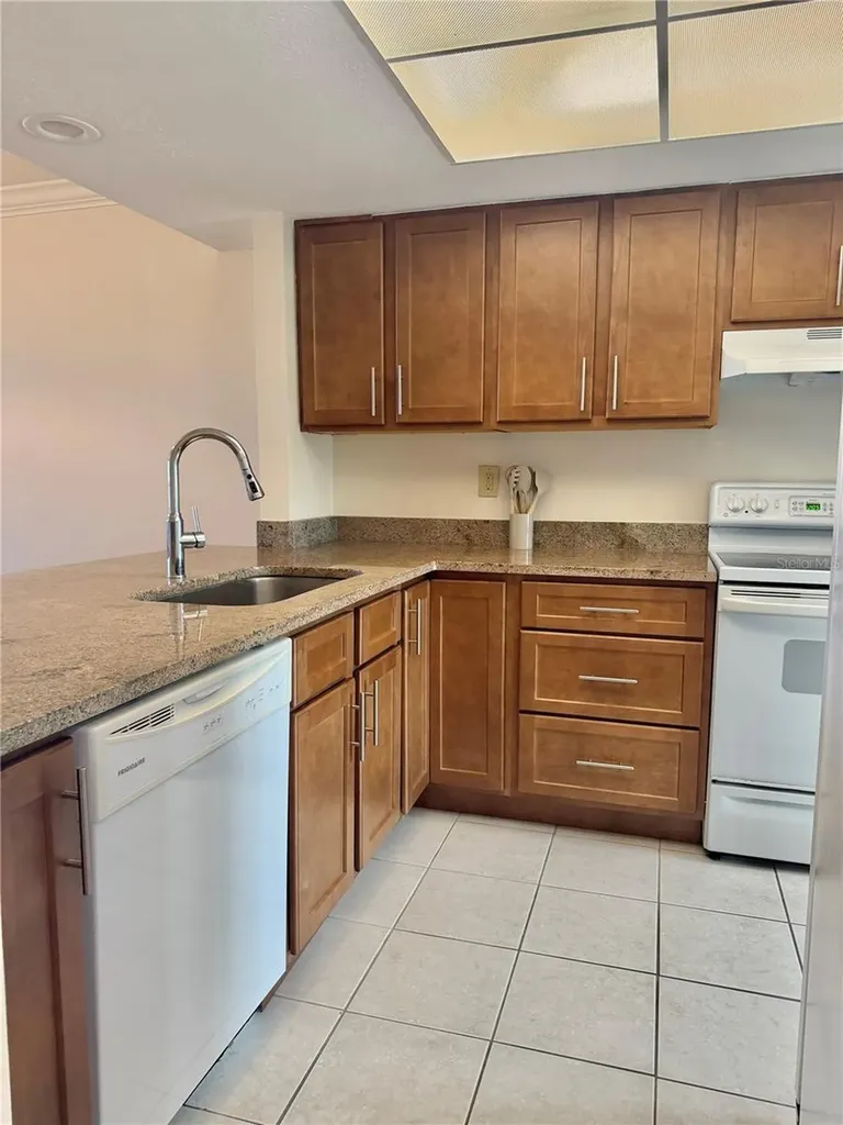 4620 Bay Boulevard Port Richey FL 34668