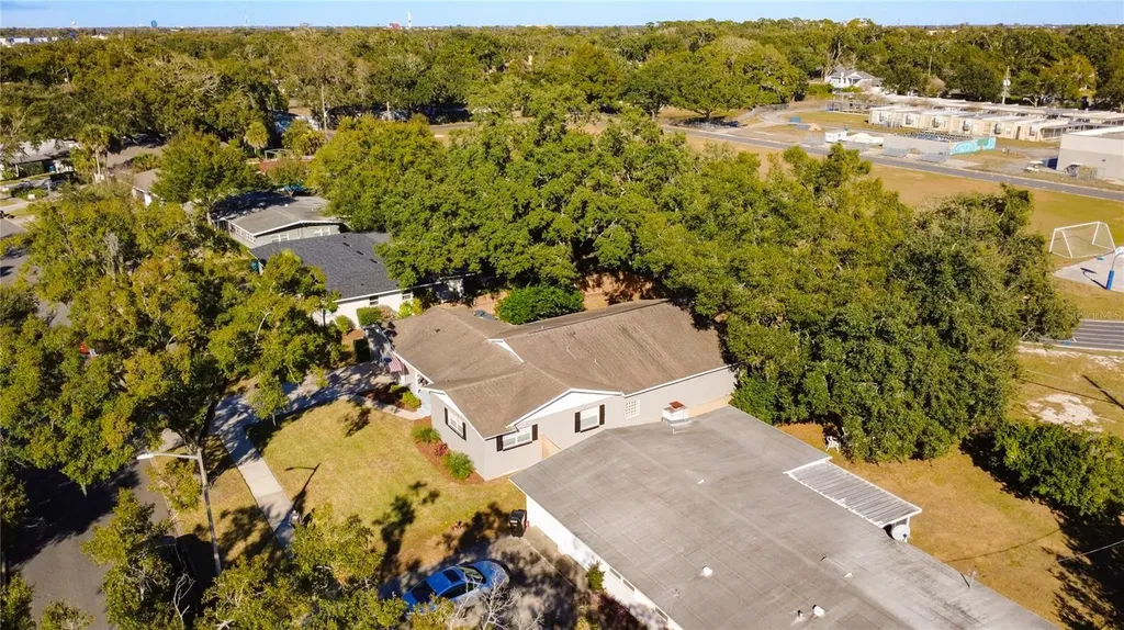 3601 Neptune Drive Orlando FL 32804