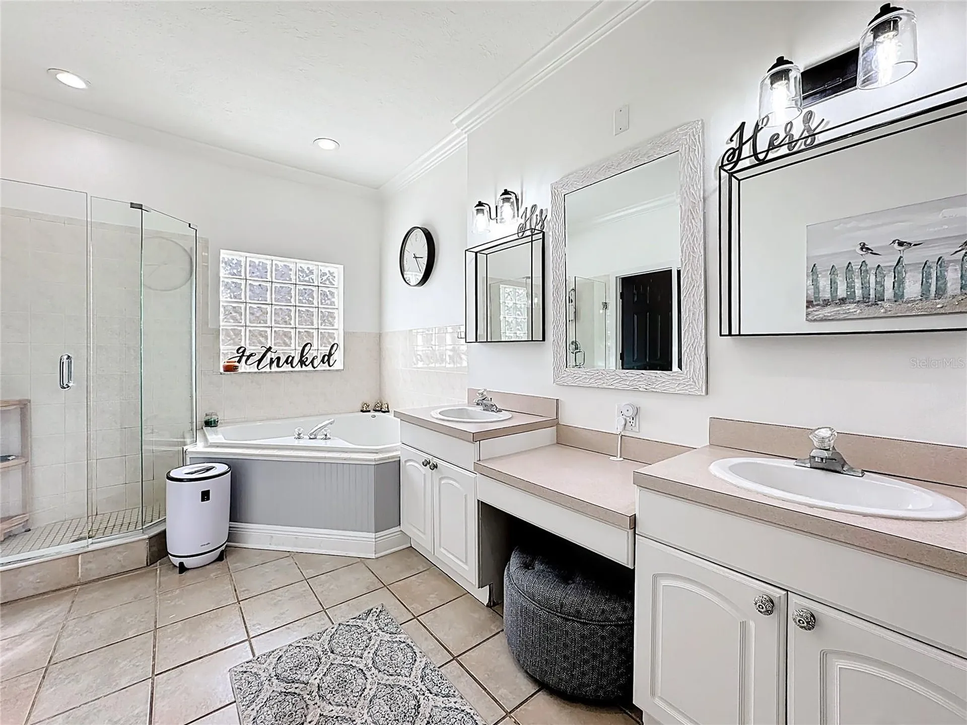 3601 Neptune Drive Orlando FL 32804